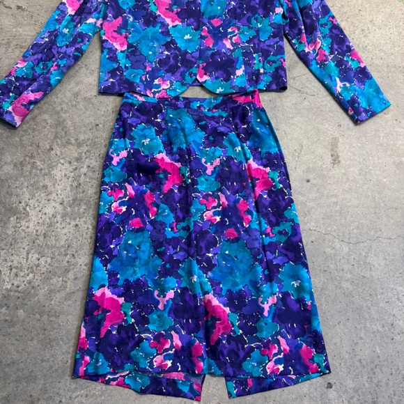 Vintage Spenser Jeremy Blue Silk Floral Two-Piece Blazer Skirt Set Size 12 - Picture 2 of 12